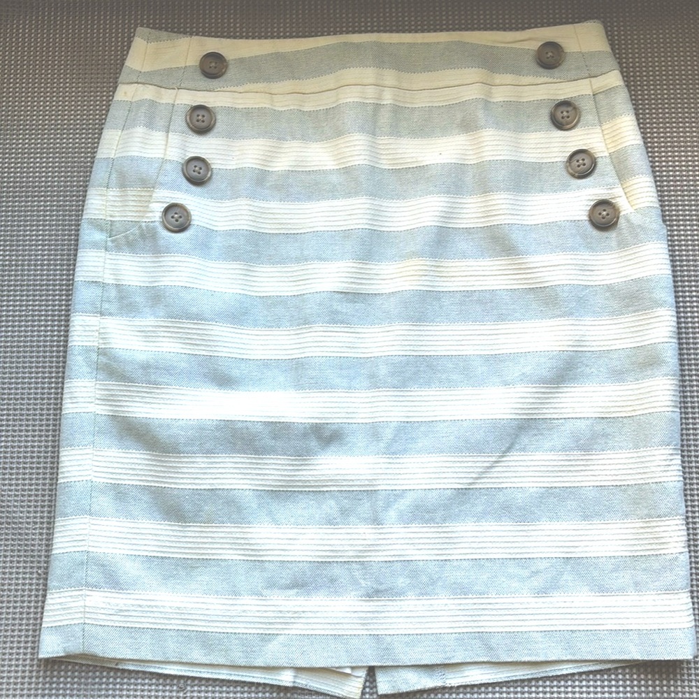 Like New - LOFT Pencil Skirt